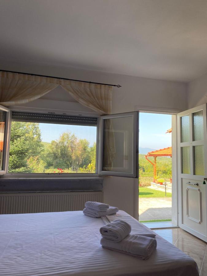 Guesthouse Anestis Ángistron Buitenkant foto