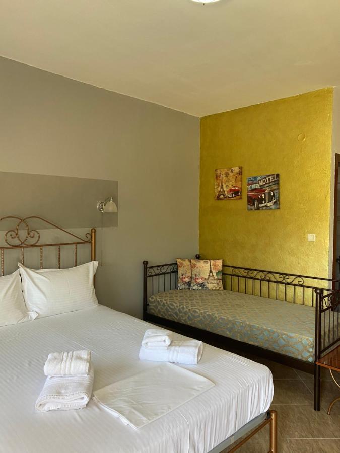 Guesthouse Anestis Ángistron Buitenkant foto